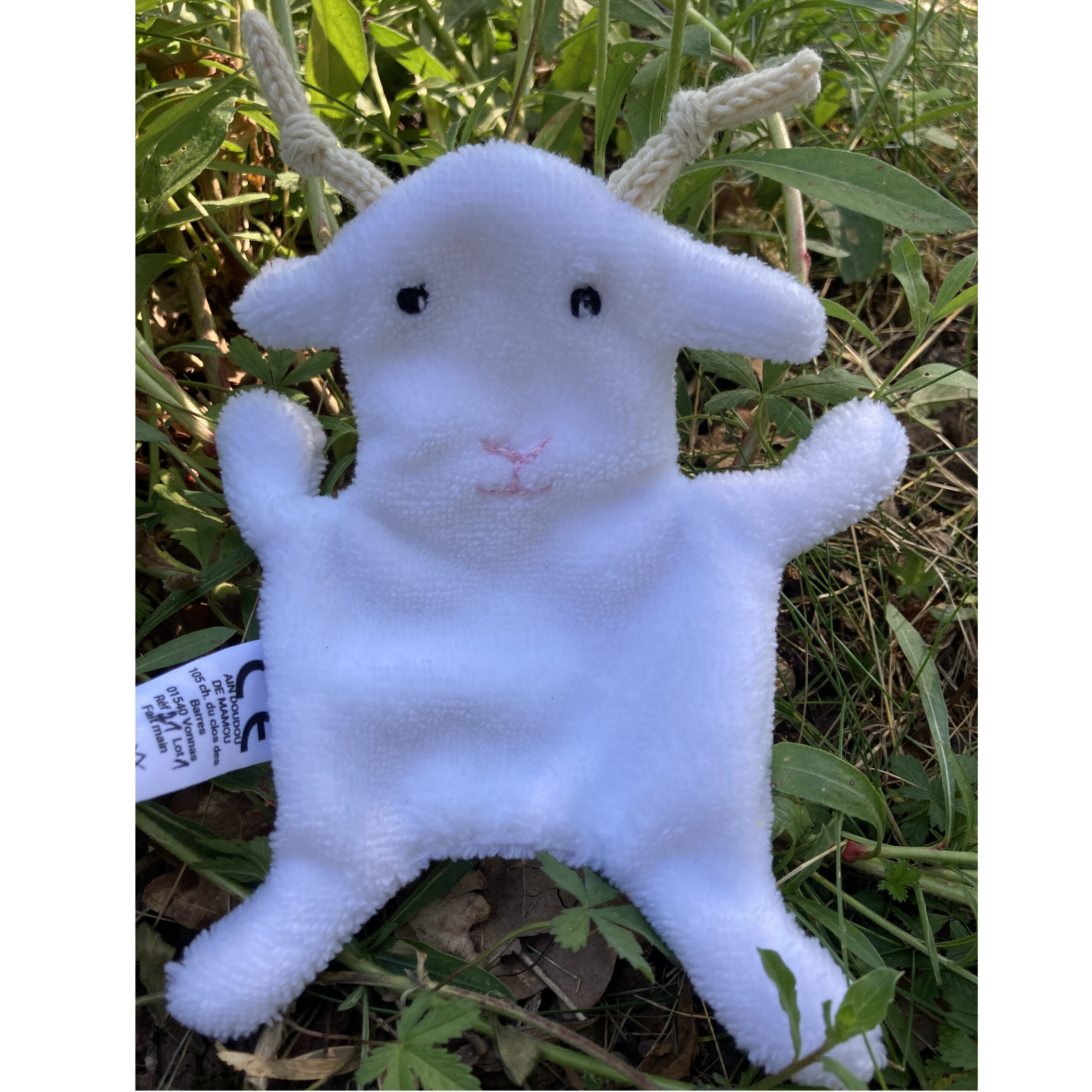 Flocon le doudou mouton